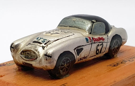 Roadace Replicas 1/100 Scale RA11 - Austin Healey 3000 - #67 Classic Comp