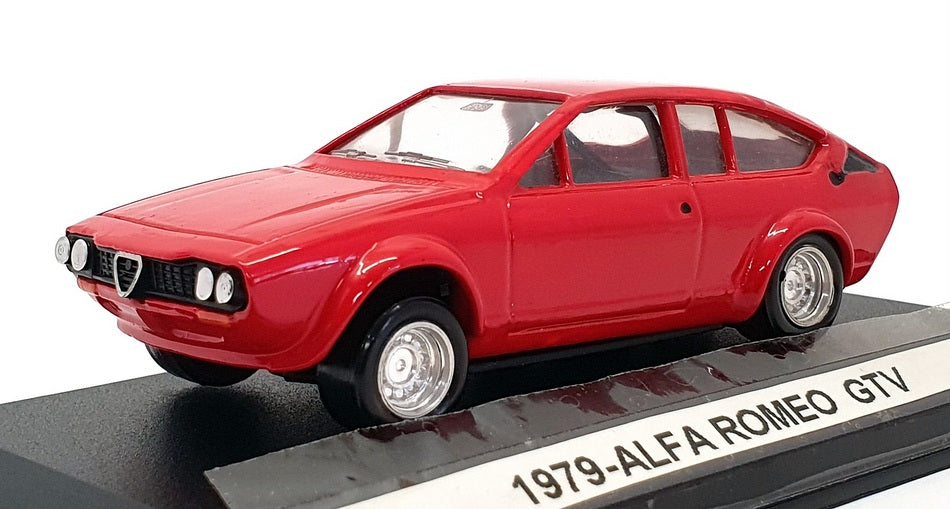 Solido 1/43 Scale Diecast 29721B - 1979 Alfa Romeo GTV - Red