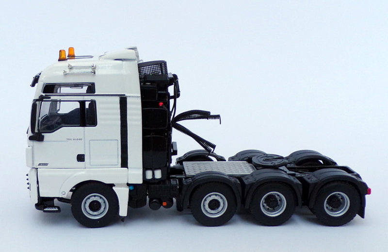 WSI Models 1/50 Scale 03-2026 - MAN TGX XXL Euro 6C (Facelift) 8x4 Truck - White