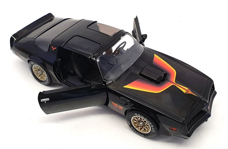 Greenlight 1/18 Scale 19080 - 1977 Pontiac Firebird Trans AM - Black