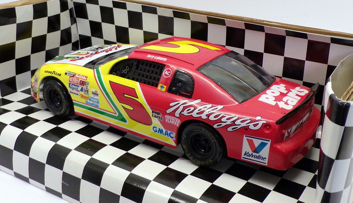 Ertl 1/18 Scale 7219 - Kellogg Monte Carlo Chevrolet Stock Car #5 Terry Labonte