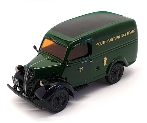 Model Road Replicas 1/43 Scale No.3 - Ford E83W Van SE Gas Board - Green